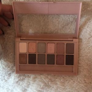 Blushed Nudes Eyeshadow Pallet